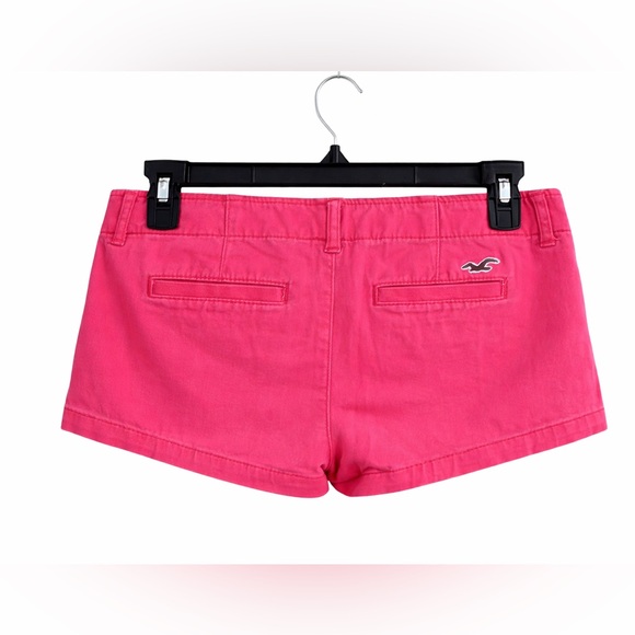 Shorts - Picture 2 of 4